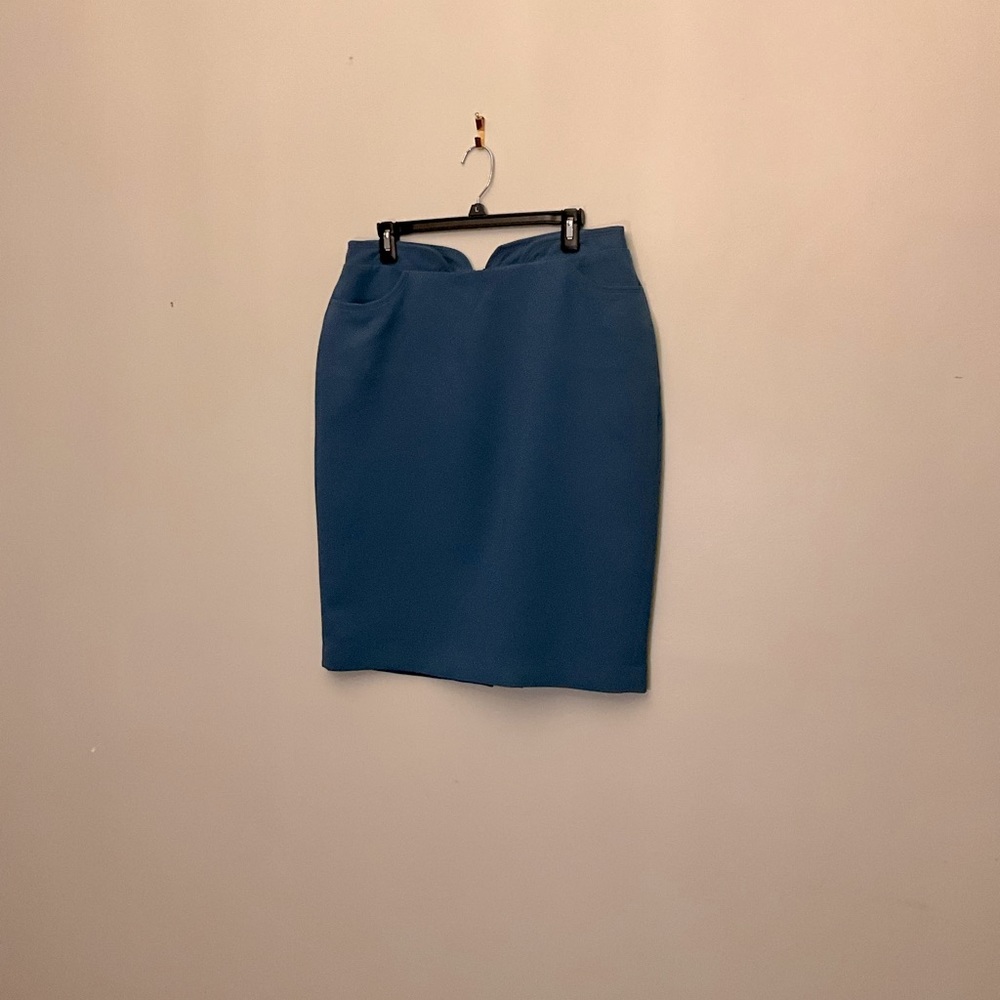 Allura women pencil skirt size 14 waist 34 inches, color light blue.